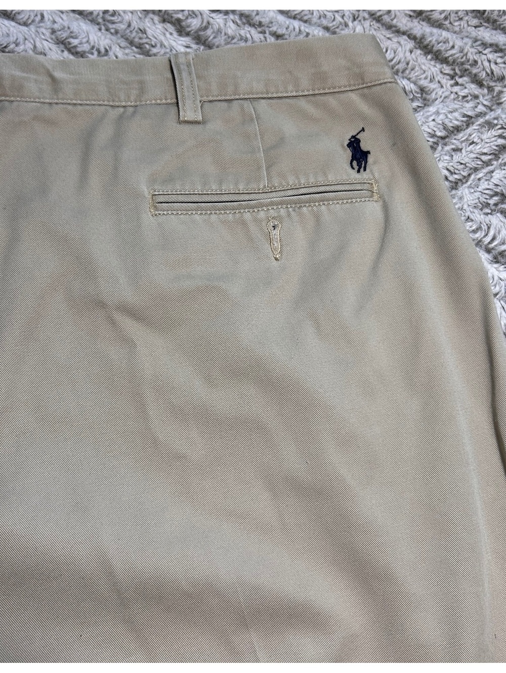 THRIFT Polo Ralph Lauren Mens 40W 29L Preston Chino Pants Spot On Seat Khaki